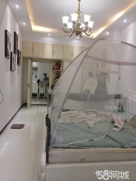 阳光华府 一楼带院 精装 七小 二初