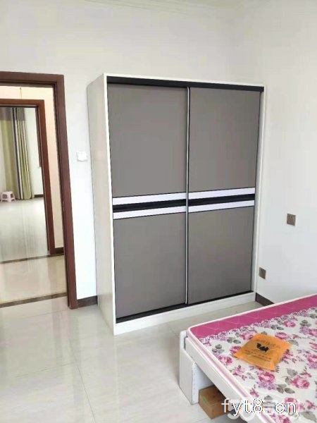 城市花园五楼精装修 诚心出售 看房有钥匙